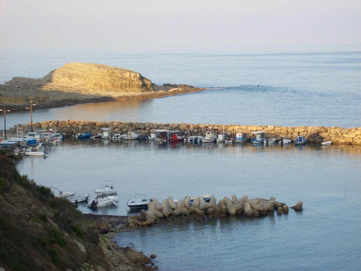 Thomas Bay Hotel Agios Stefanos Avliotes  Exterior foto